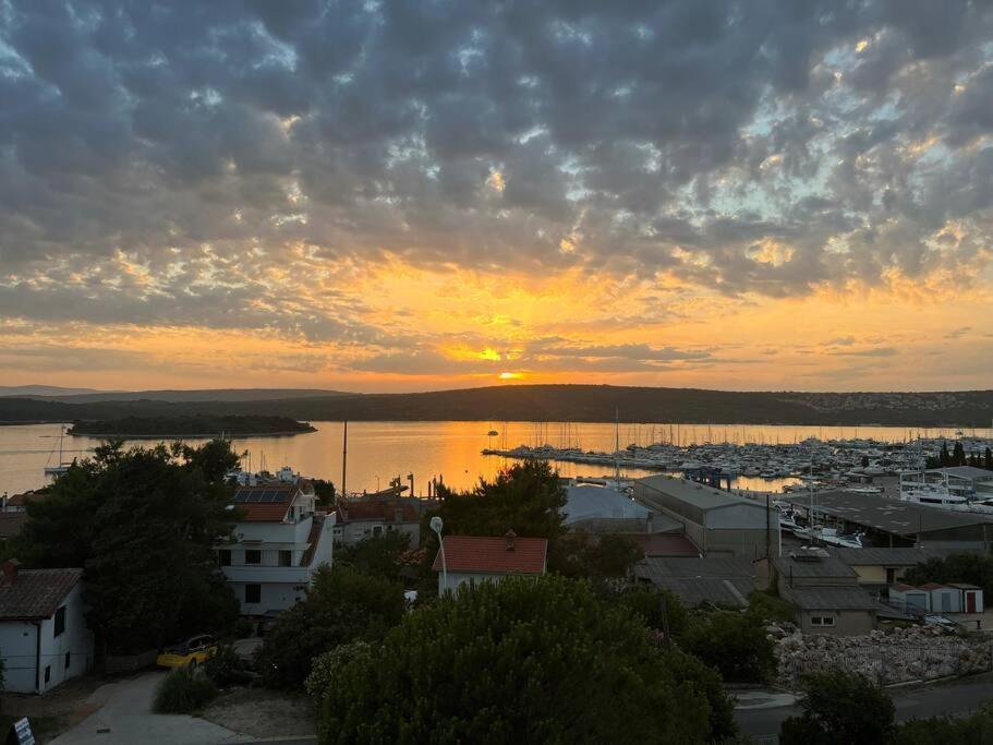Panorama Penthouse Punat Exterior photo